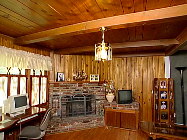 The Best Way To Clean Wood Paneling