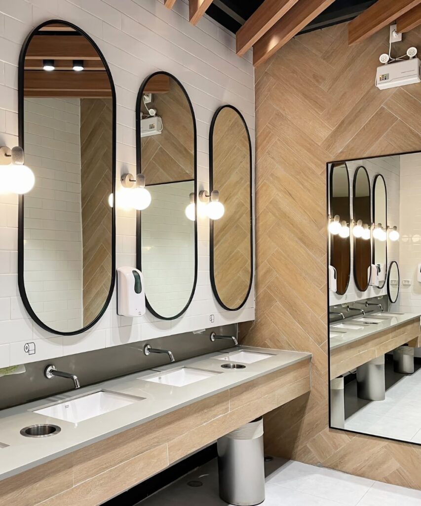 high-end-event-restroom
