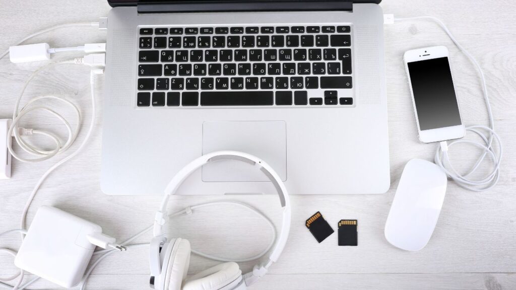 laptop-phone-and-lot-os-cables-and-chargers