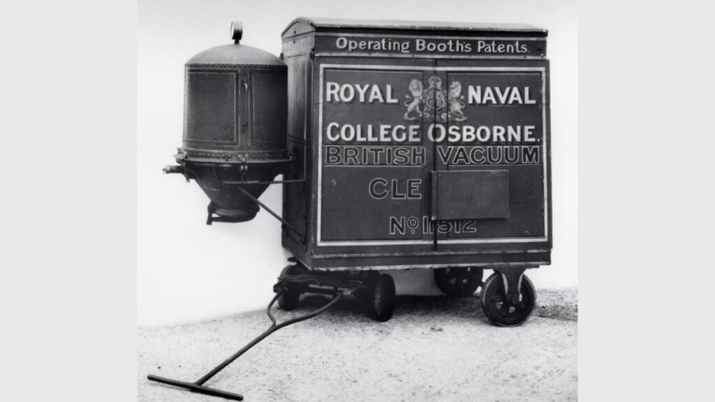 original vacuum cleaner, from 1901, the royal navy; credit to the science museum group